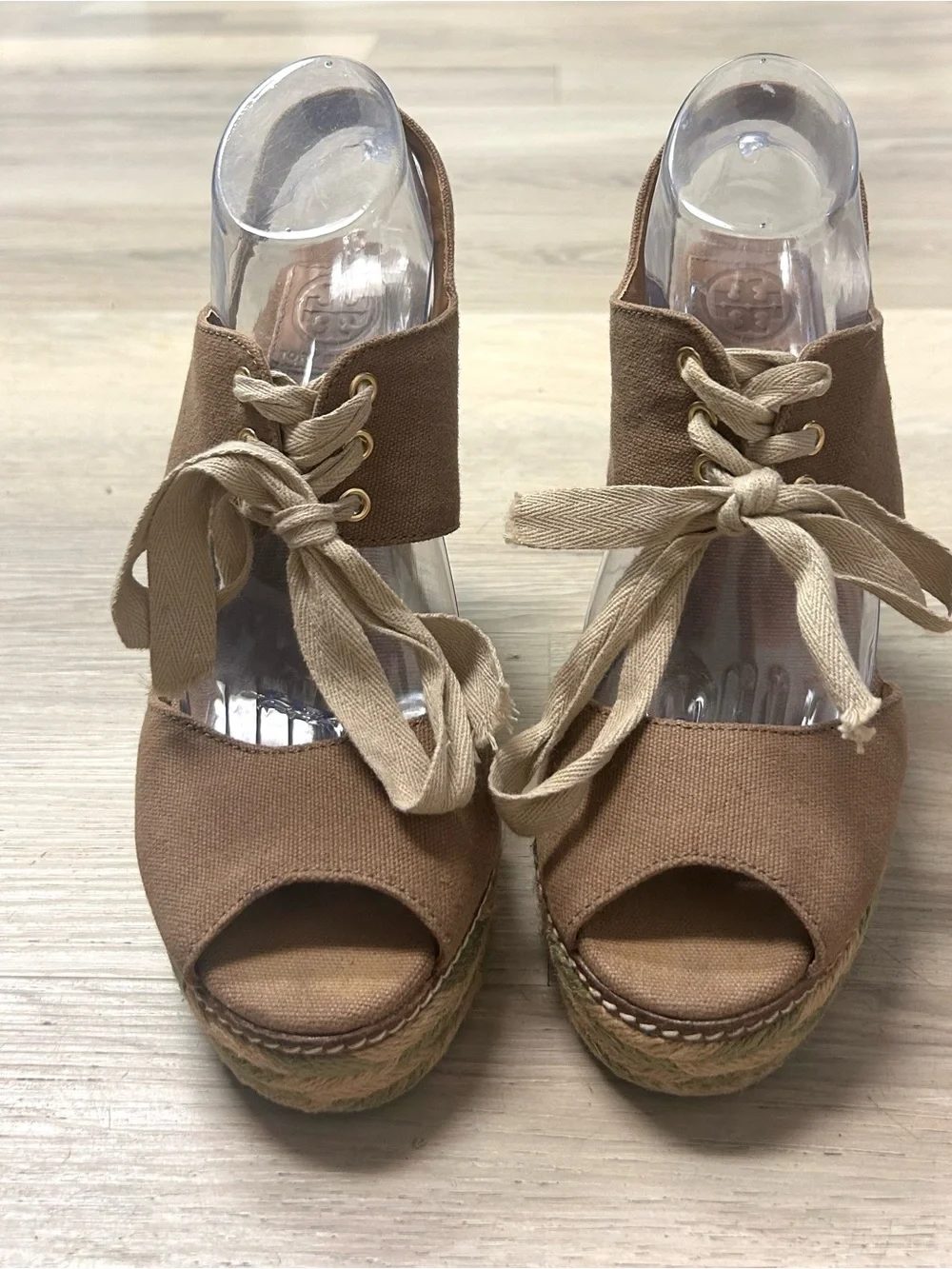Tory Burch Wedge Sandals Womens 9M Linley Espadrille Platform Tan Olive Lace Up